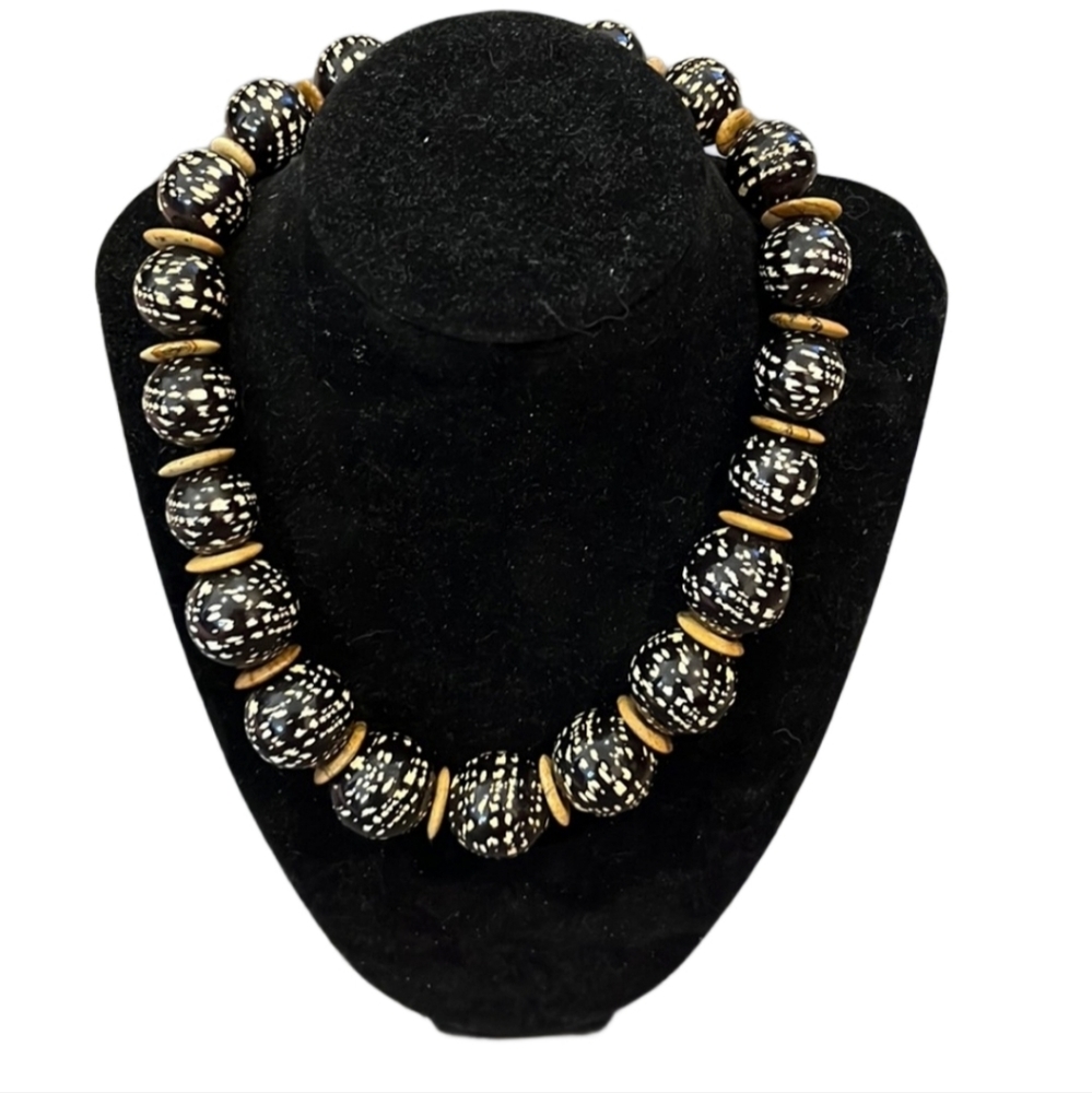 Gorgeous Beaded Necklace
